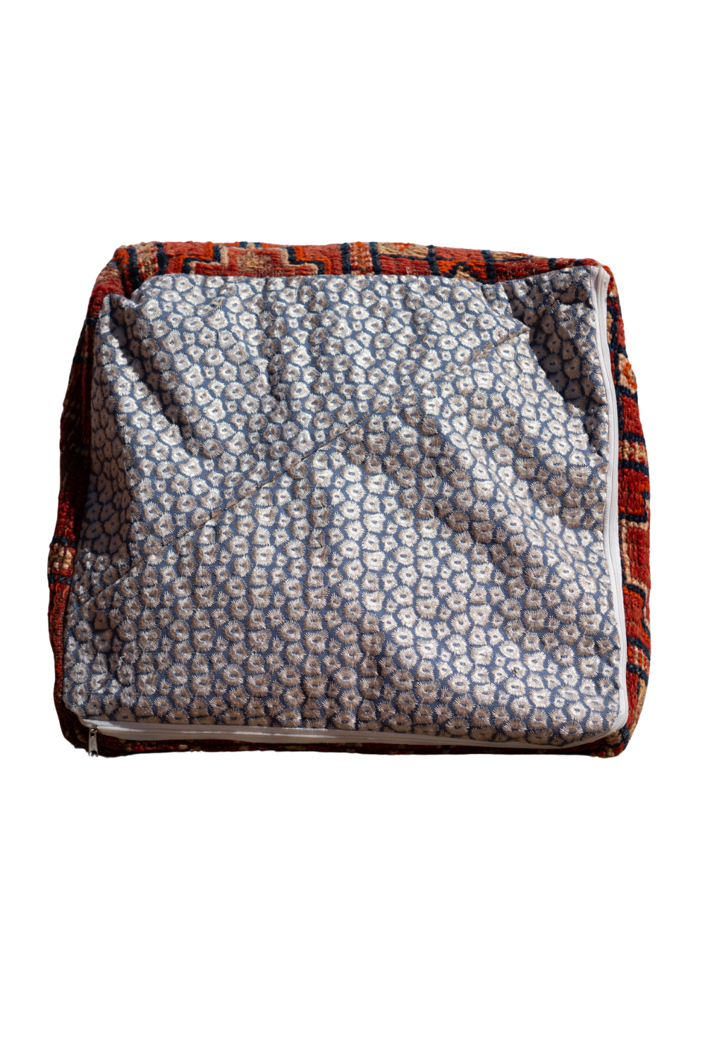 MOROCCAN VINTAGE POUF | DEVILS ROCK