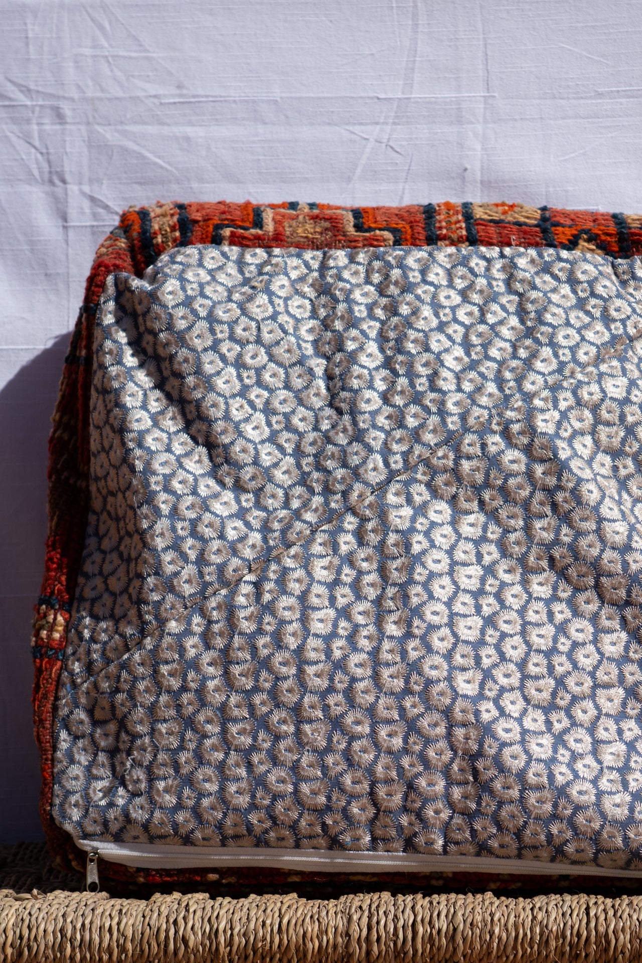 MOROCCAN VINTAGE POUF | DEVILS ROCK