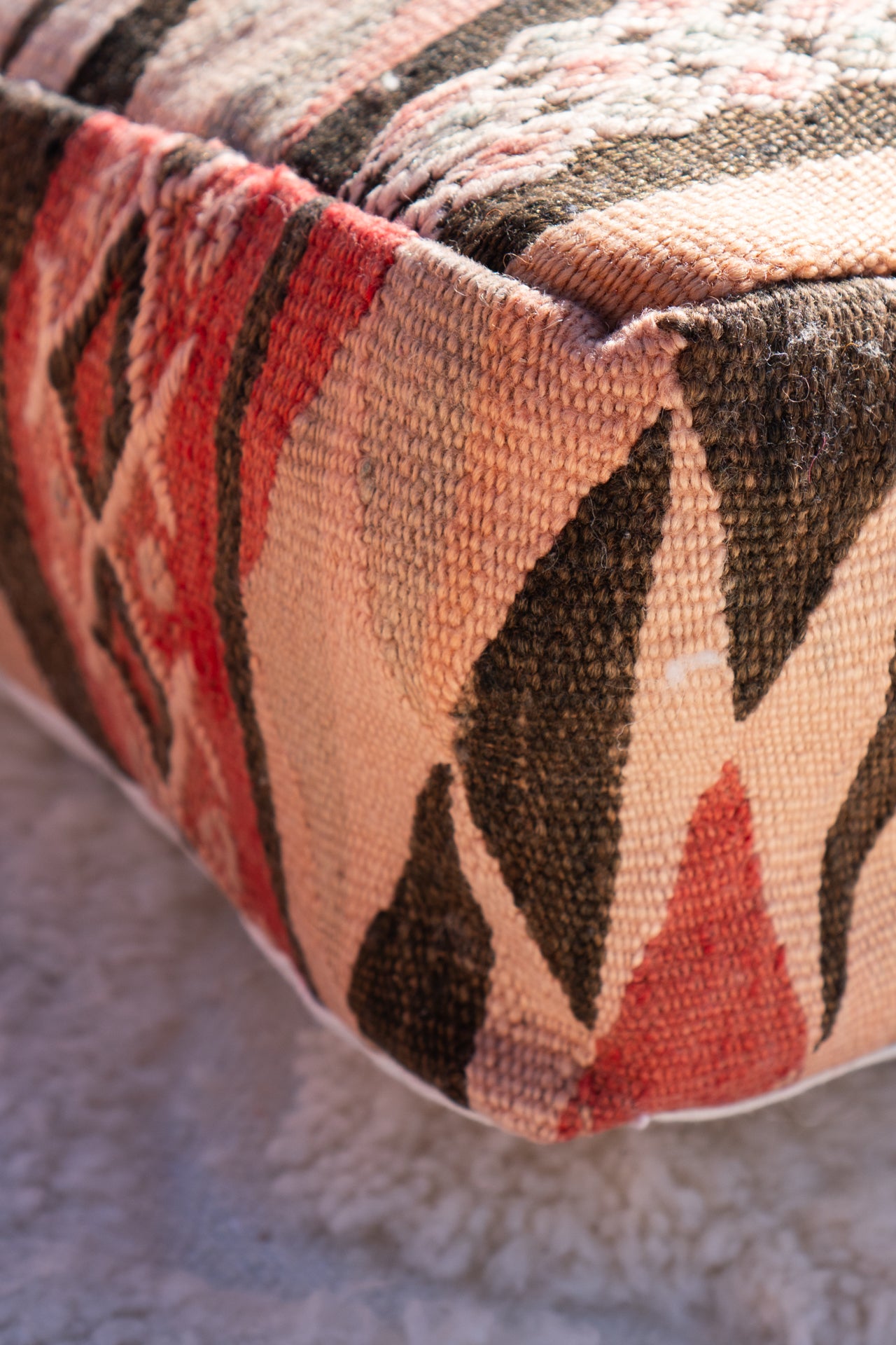 MOROCCAN VINTAGE POUF | BOILERS