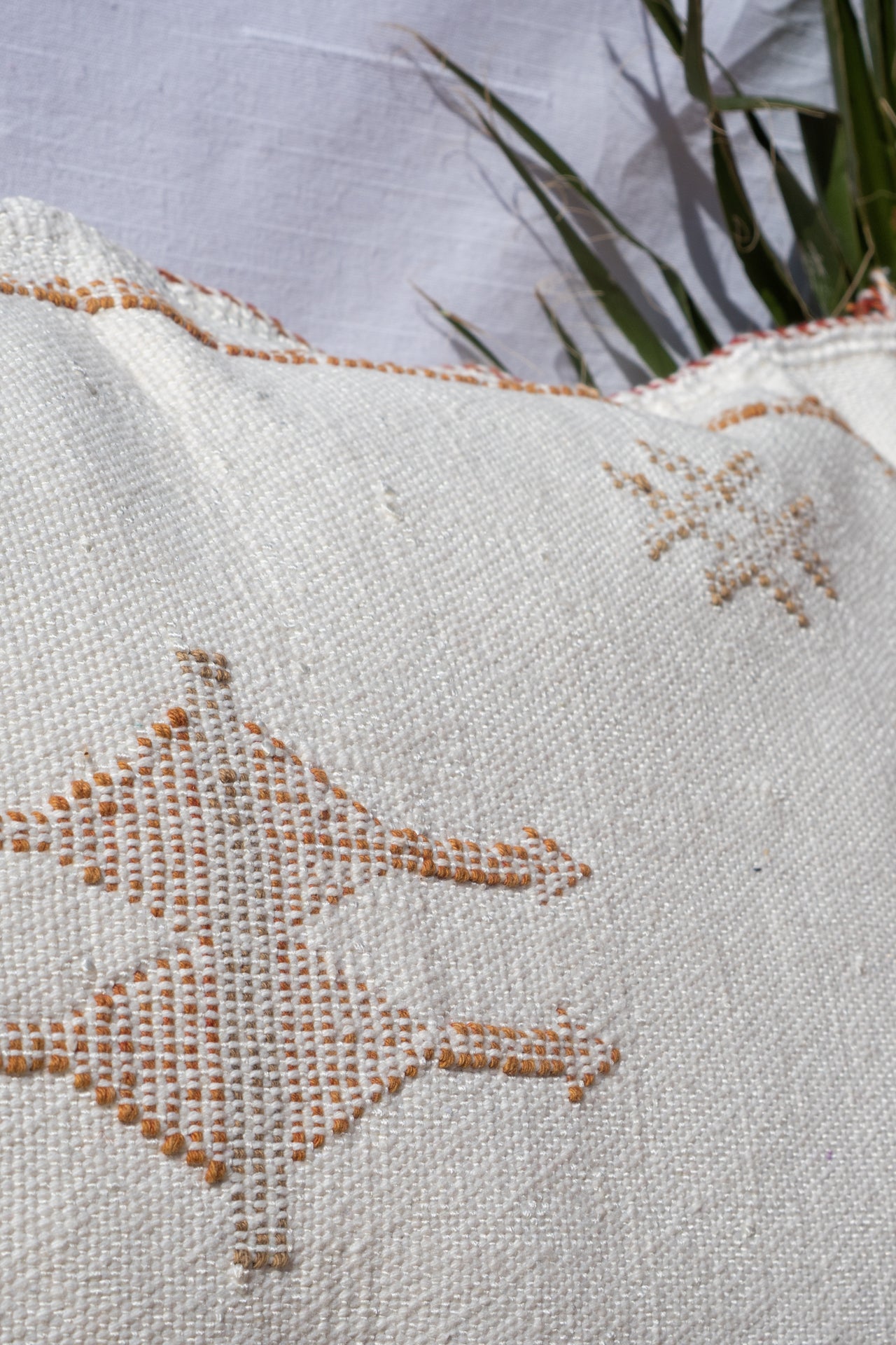 MOROCCAN CACTUS PILLOW | WHITE