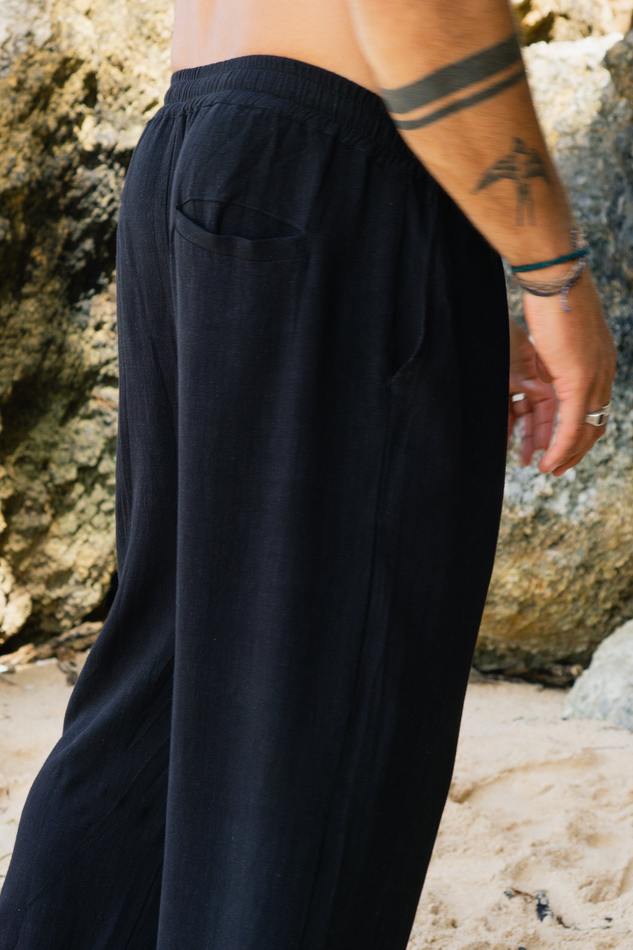 JIWA PANTS BLACK
