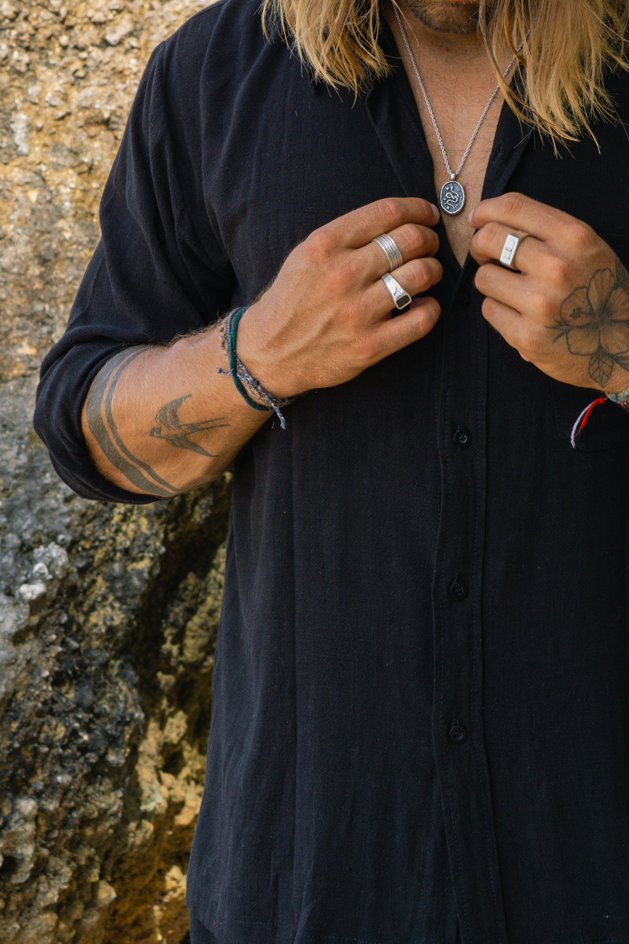 BISA SHIRT BLACK