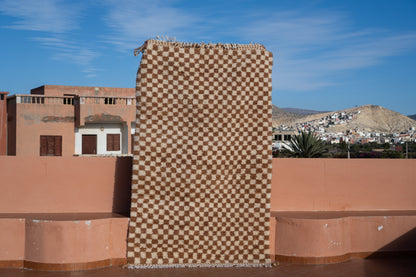 MOROCCAN BERBER RUG | CARAMEL CHECKER