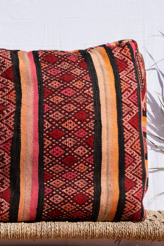 MOROCCAN VINTAGE POUF | MYSTERY